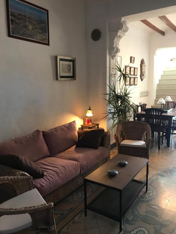 Al-Qandil Guest House Margarida Екстериор снимка