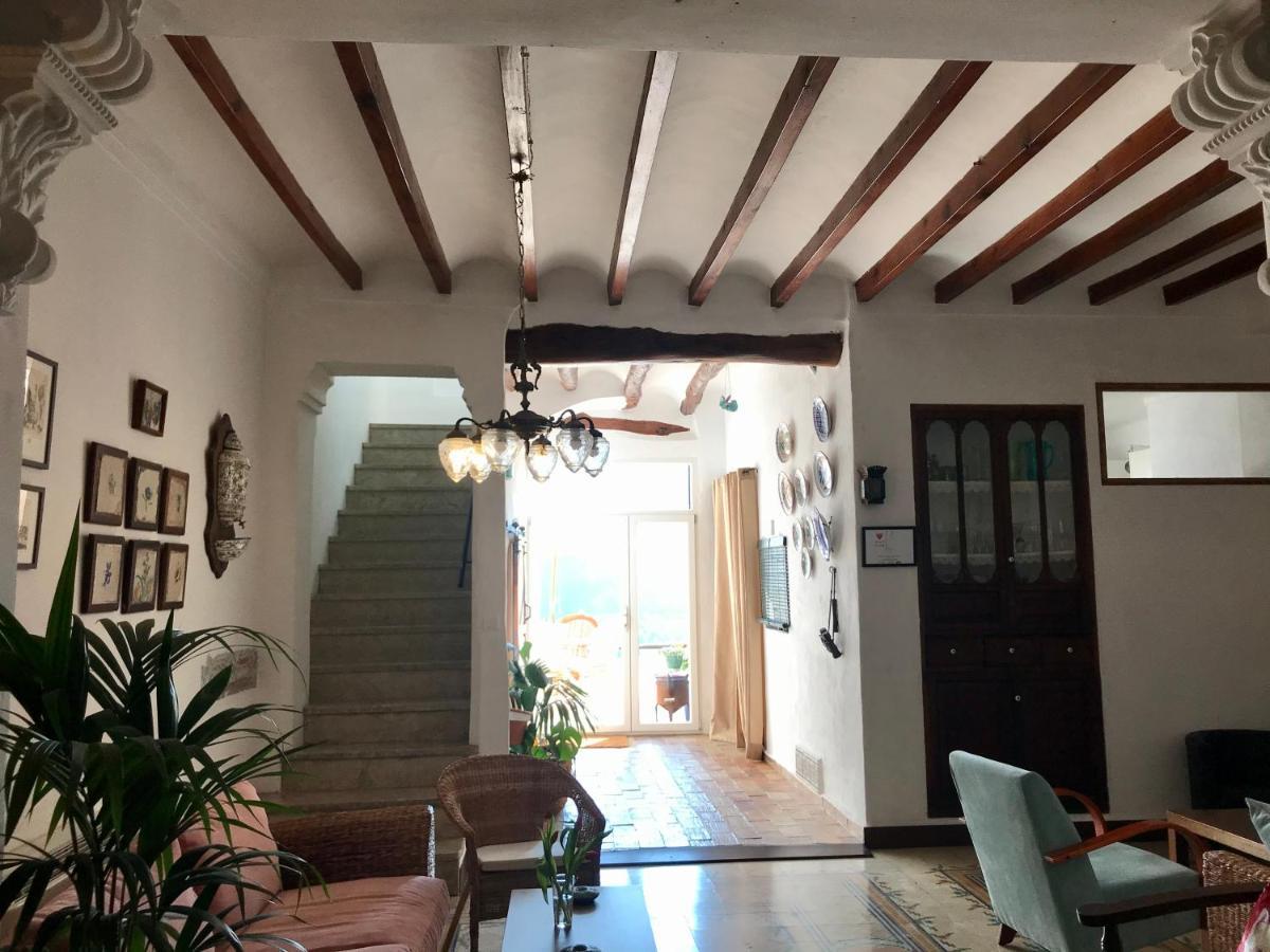 Al-Qandil Guest House Margarida Екстериор снимка